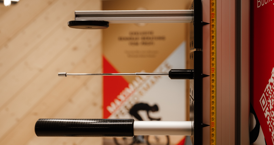 bikesnboards_bikefitting_tablet_007_943x500